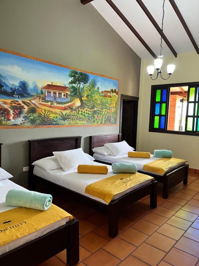 Hotel Campestre Los Mangos Quimbaya Eksteriør bilde