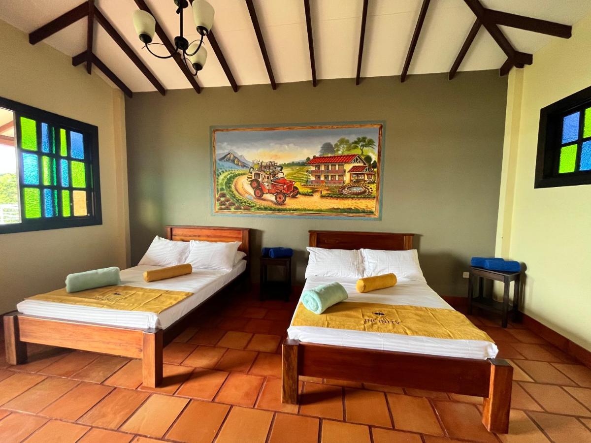 Hotel Campestre Los Mangos Quimbaya Eksteriør bilde