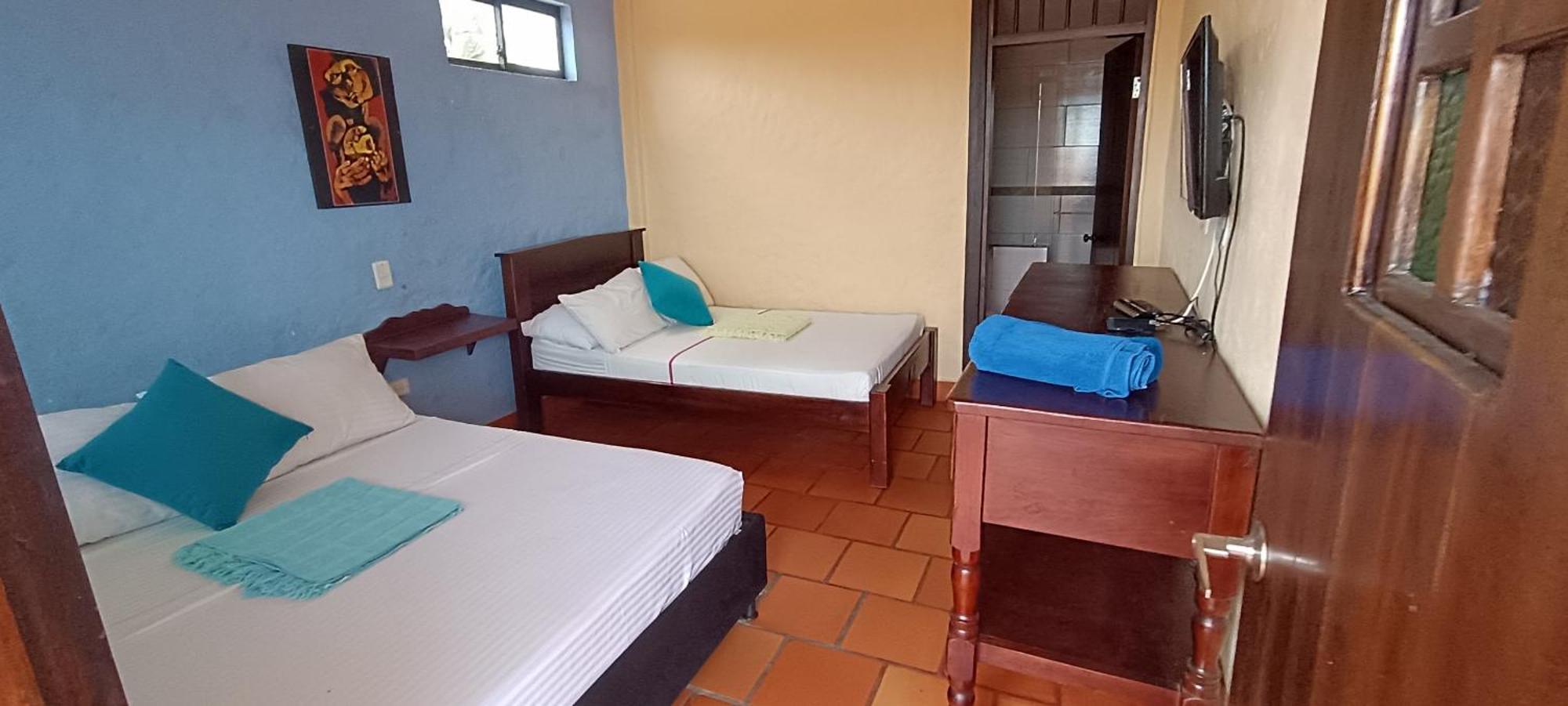 Hotel Campestre Los Mangos Quimbaya Eksteriør bilde