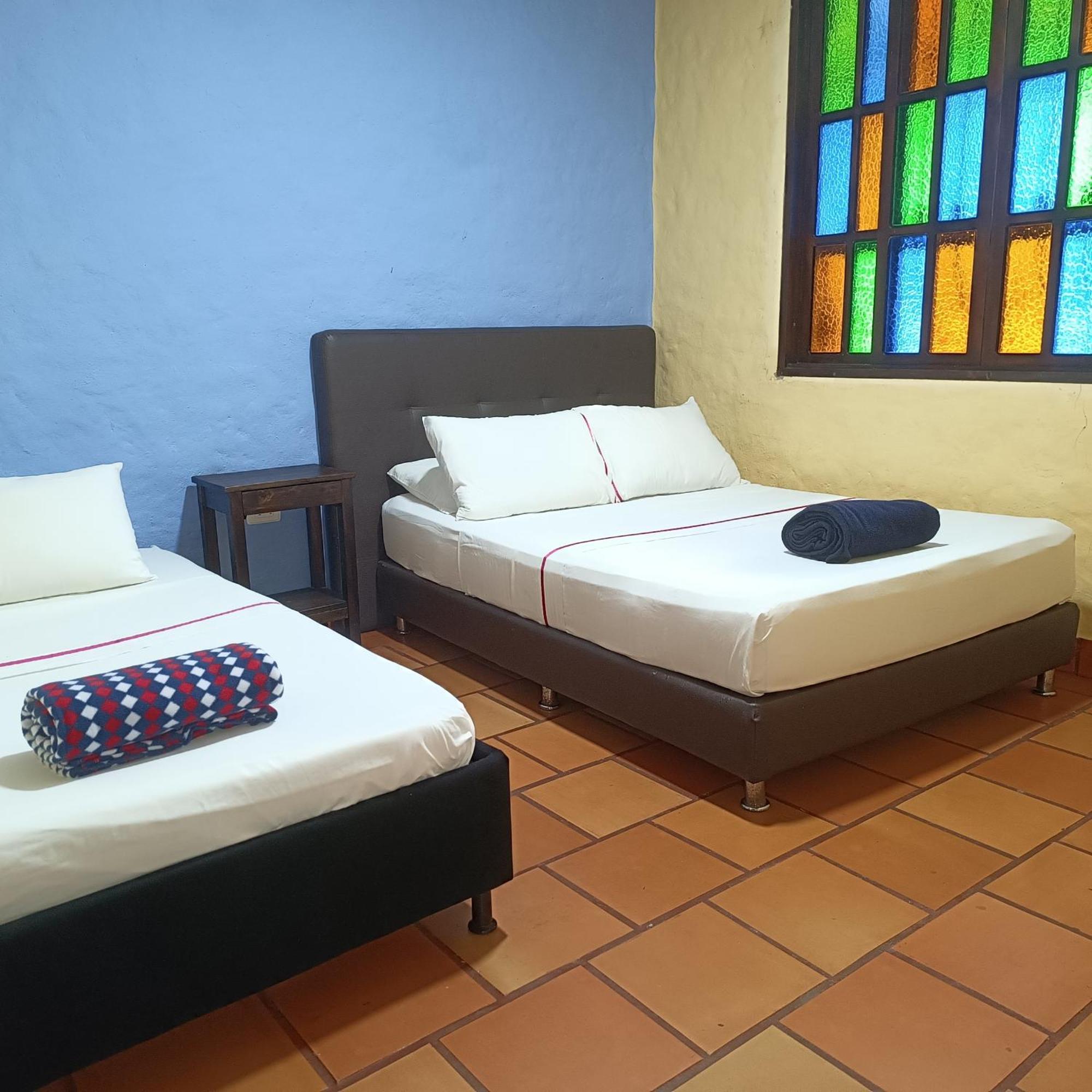 Hotel Campestre Los Mangos Quimbaya Eksteriør bilde